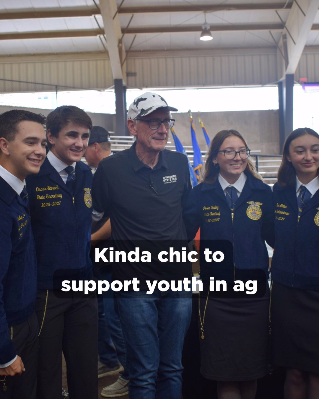 Gov. Evers poses for a photo with FFA youth "Kinda chic to support youth in ag" 